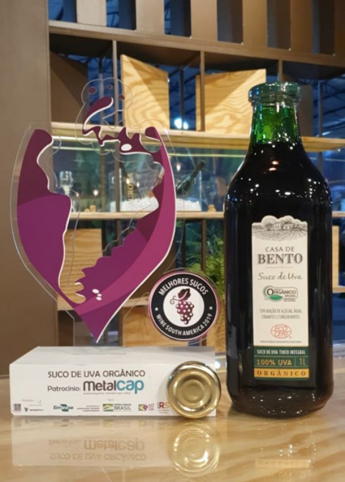 O suco de uva integral Casa de Bento Orgânico é campeão no “Melhores Sucos do Brasil” na feira Wine South America